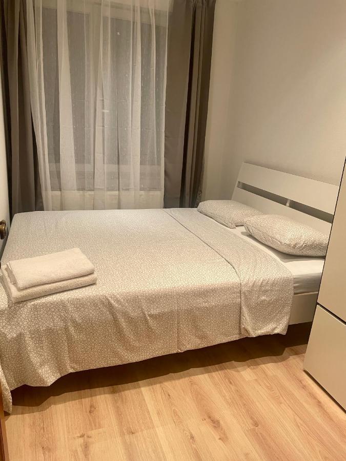 Lovely 2 Bedrooms Apartment Bryssel Exteriör bild