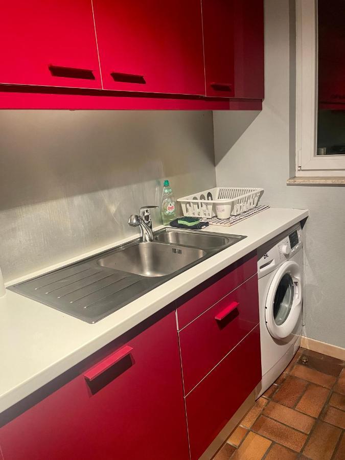 Lovely 2 Bedrooms Apartment Bryssel Exteriör bild
