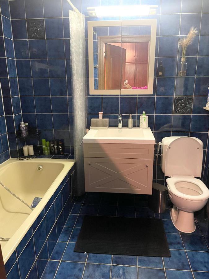 Lovely 2 Bedrooms Apartment Bryssel Exteriör bild
